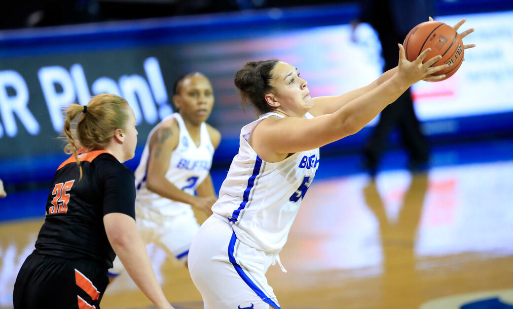 UB 82, Bowling Green 74
